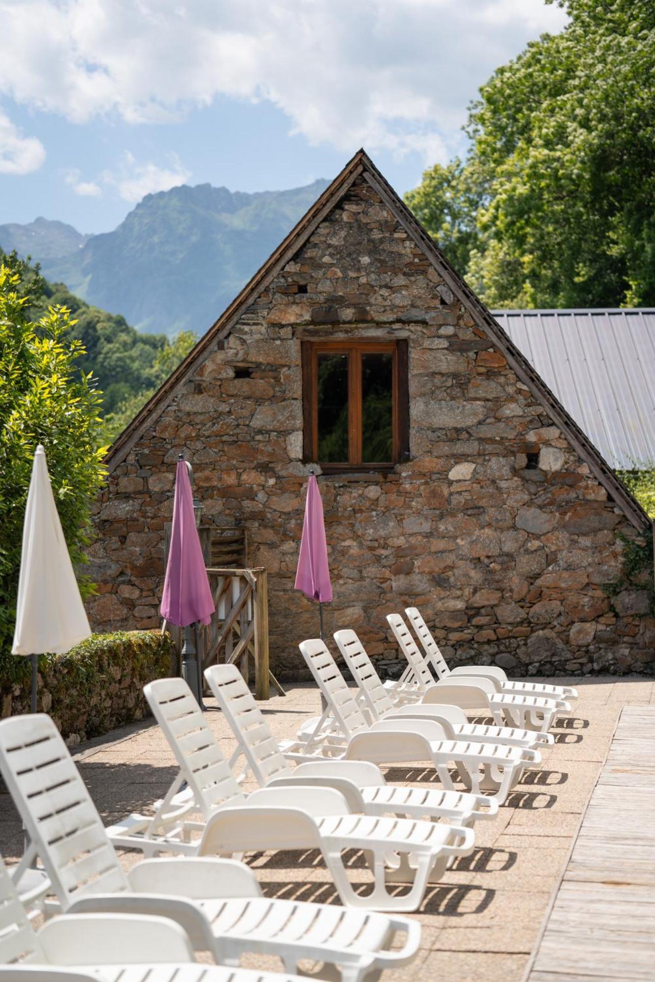 Domaine De Ramonjuan Hotel บาญเญอ-เดอ-บีกอร์ ภายนอก รูปภาพ