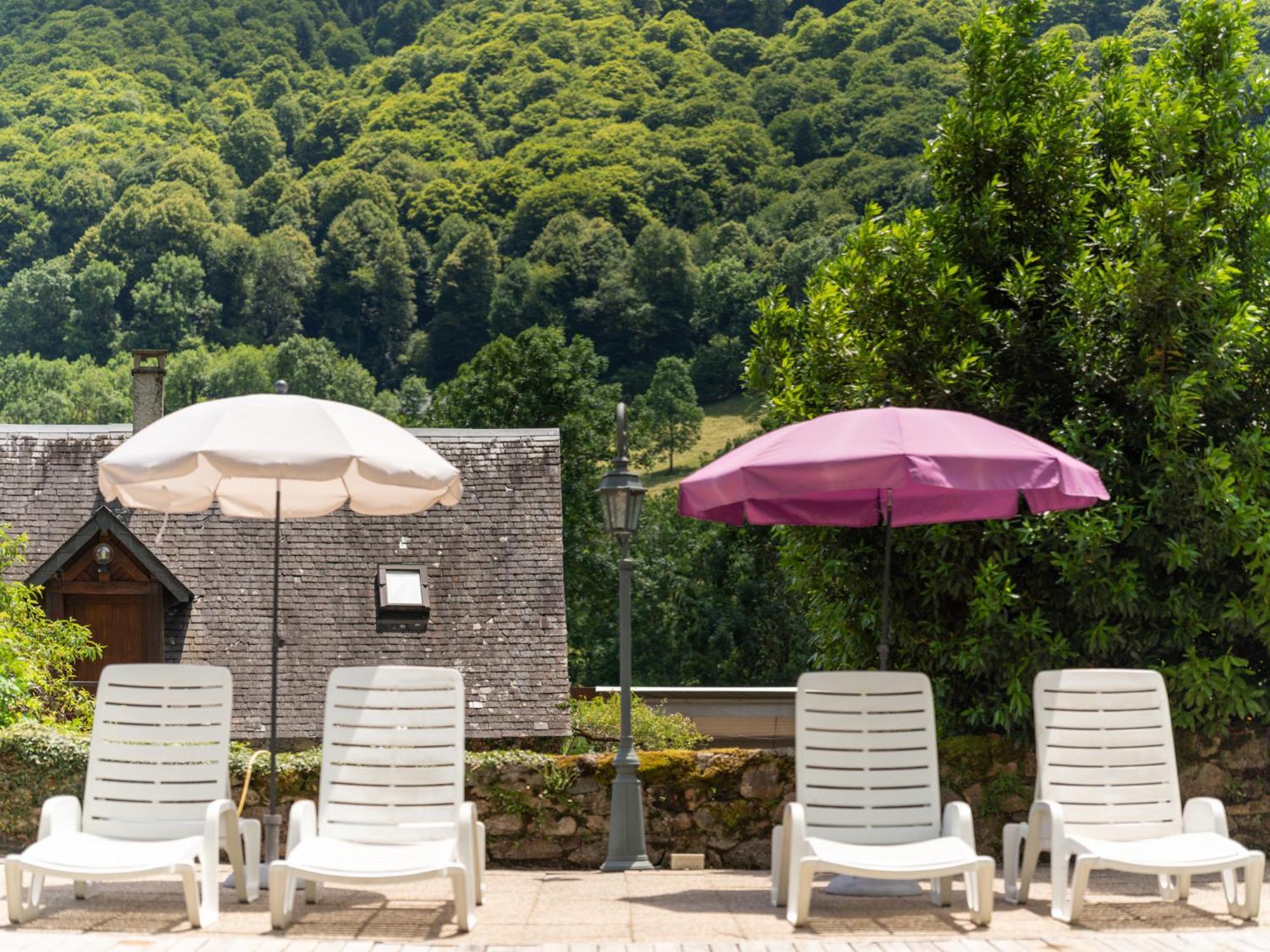 Domaine De Ramonjuan Hotel บาญเญอ-เดอ-บีกอร์ ภายนอก รูปภาพ